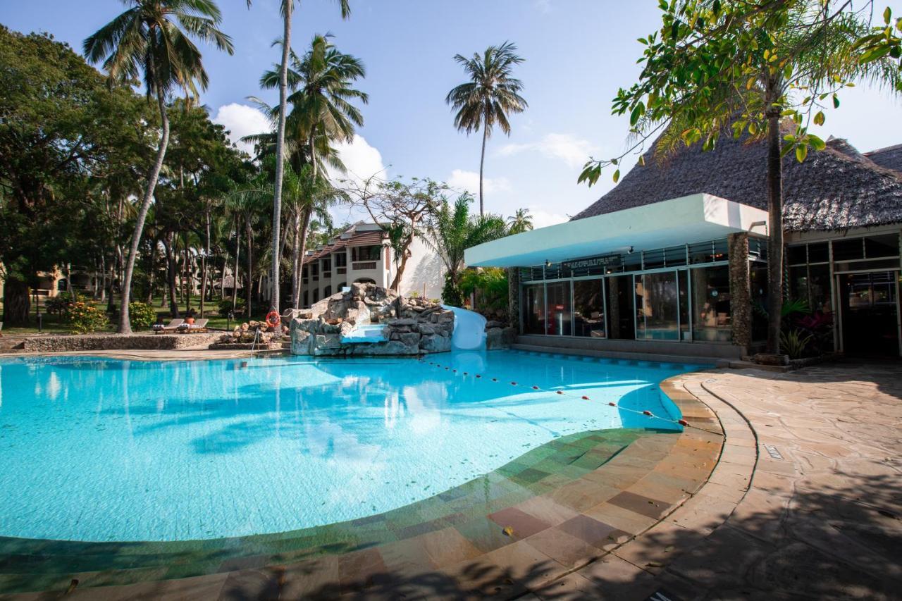 Severin Sea Lodge Mombasa Bagian luar foto