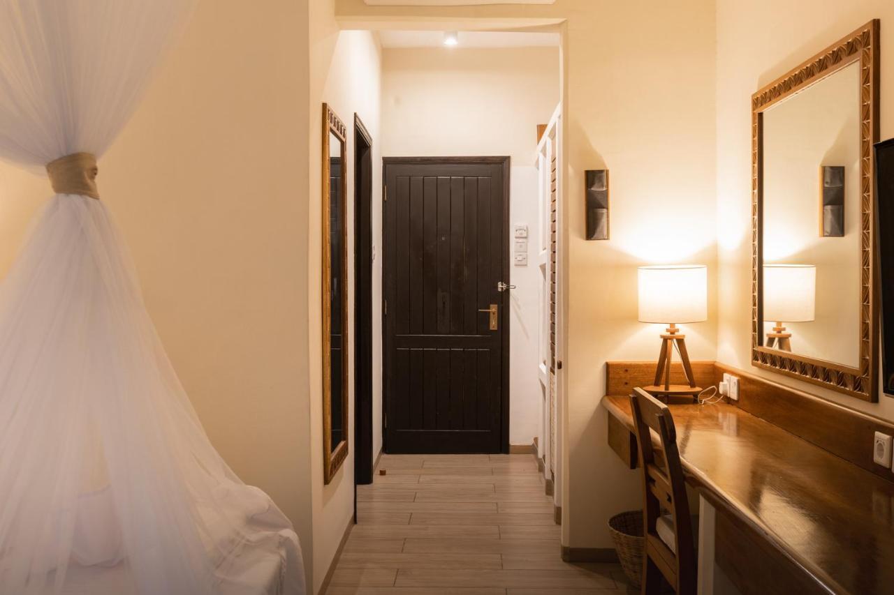 Severin Sea Lodge Mombasa Bagian luar foto