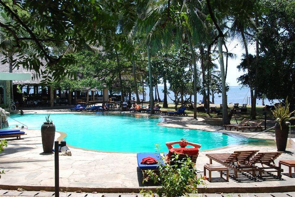 Severin Sea Lodge Mombasa Bagian luar foto