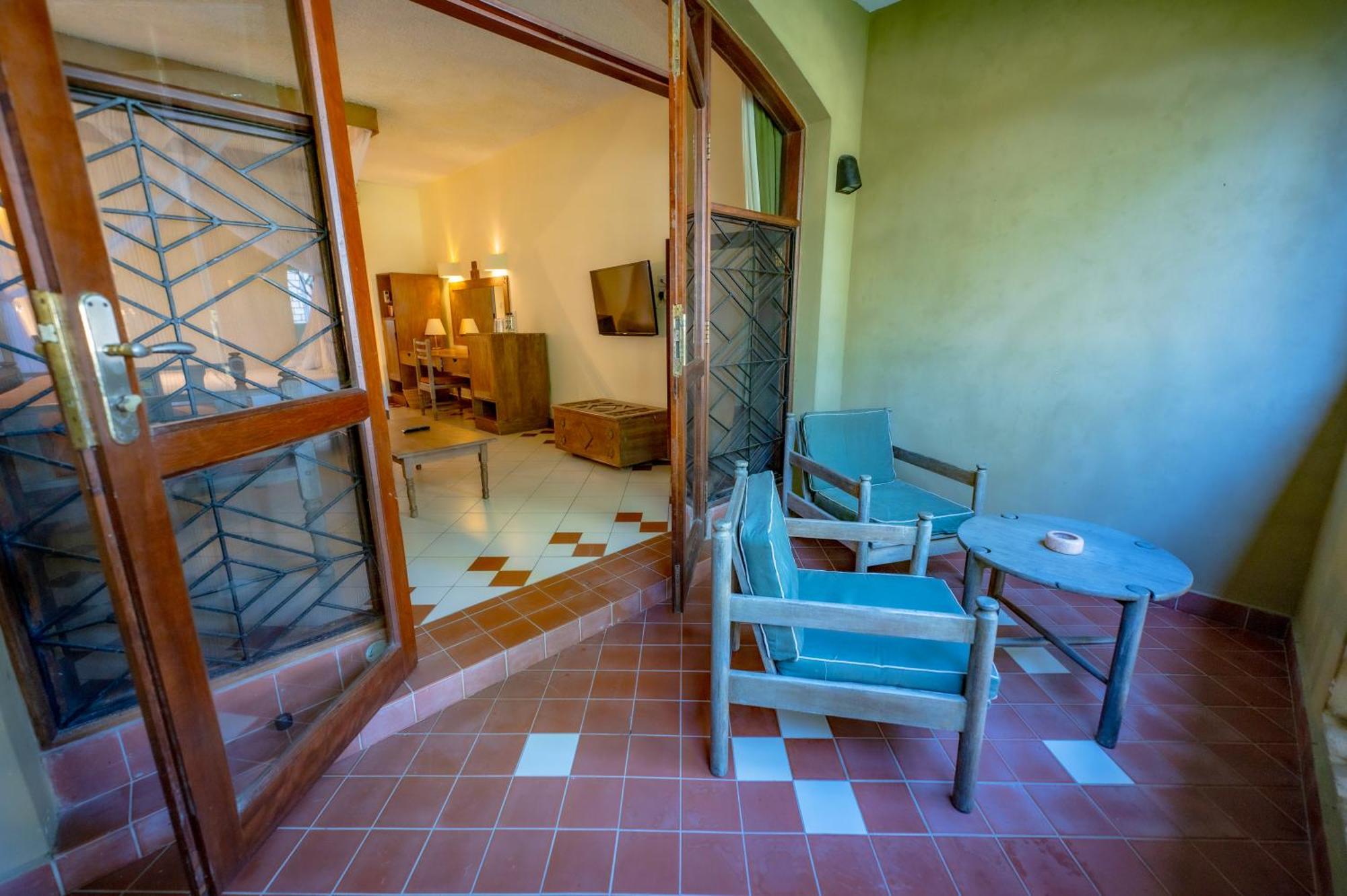 Severin Sea Lodge Mombasa Bagian luar foto