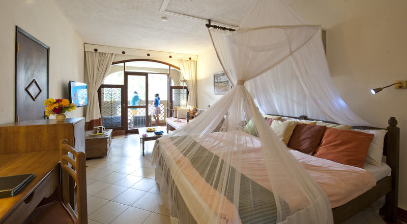Severin Sea Lodge Mombasa Bagian luar foto